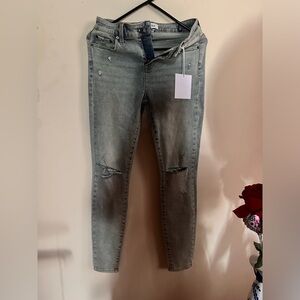 PISTOLA jeans NWT, size 26